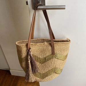 Kayu leather handle straw tote